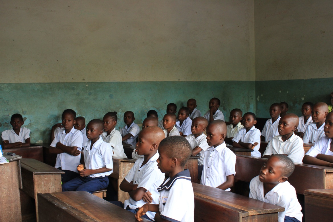 DR Congo: School children return to class in M23-controlled Goma DR Congo: School children return to class in M23-controlled Goma